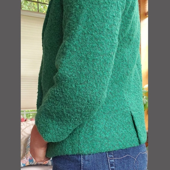 CAbi Kelly Green Ivy Wool Blend Boucle Blazer - Picture 5 of 8